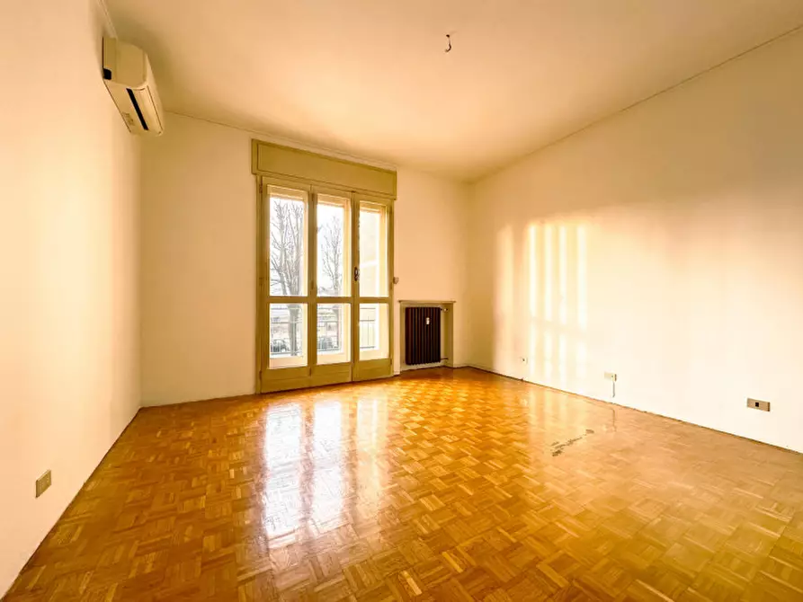 Immagine 12 di Appartamento in vendita  in Via Roma, 15 a Gattinara