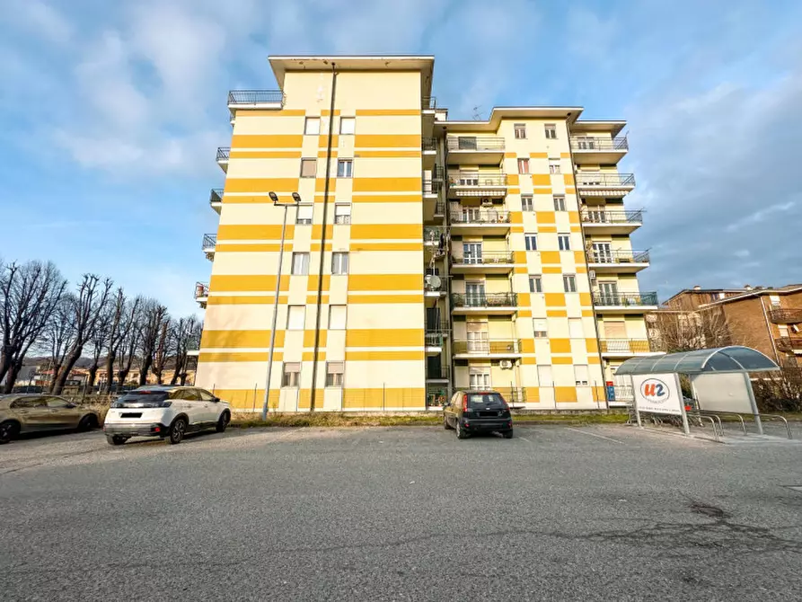 Immagine 19 di Appartamento in vendita  in Via Roma, 15 a Gattinara