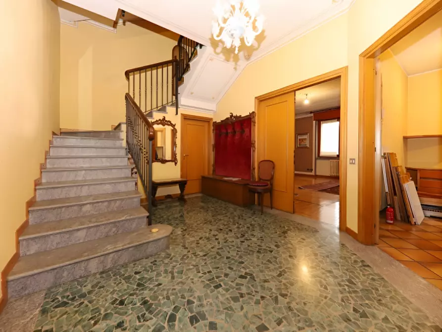 Immagine 5 di Casa bifamiliare in vendita  in Corso Isonzo a Seveso