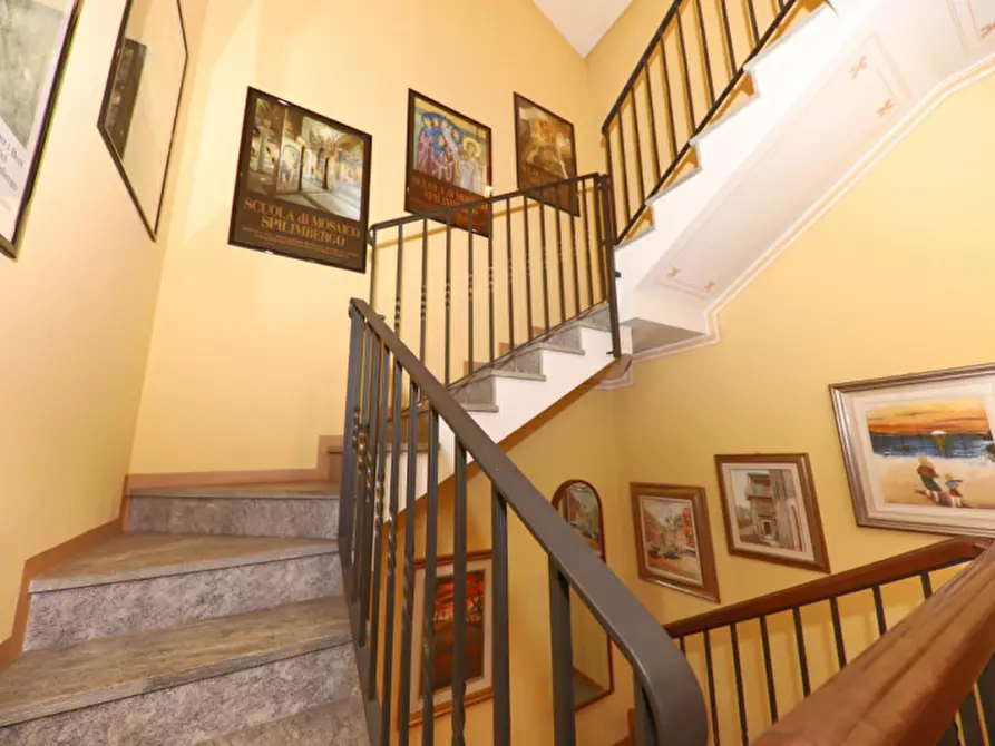 Immagine 34 di Casa bifamiliare in vendita  in Corso Isonzo a Seveso