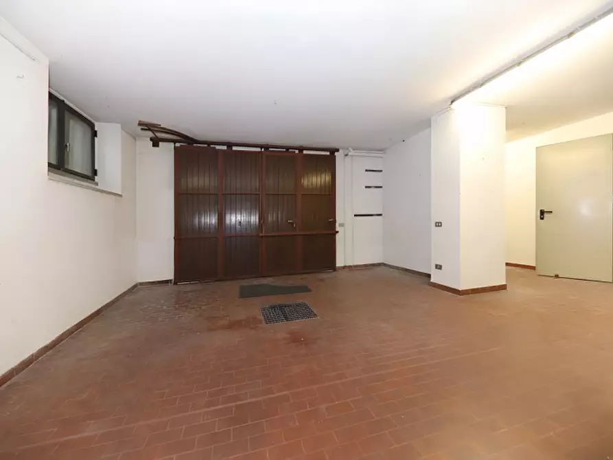 Immagine 35 di Casa bifamiliare in vendita  in Corso Isonzo a Seveso