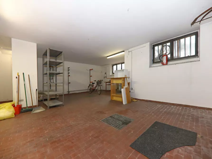 Immagine 37 di Casa bifamiliare in vendita  in Corso Isonzo a Seveso