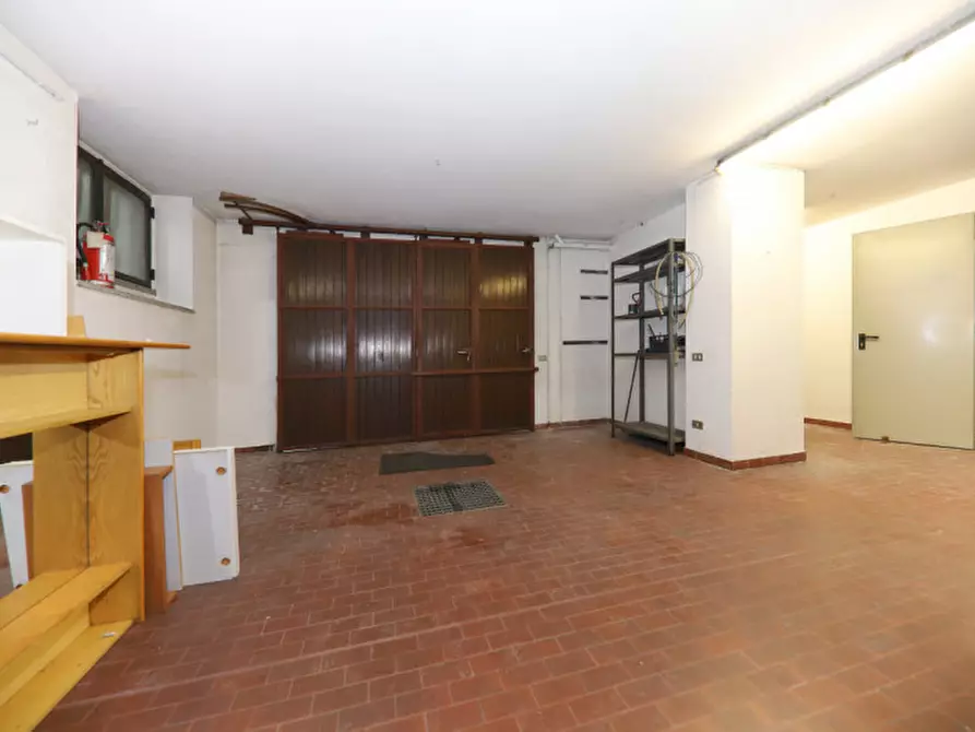 Immagine 38 di Casa bifamiliare in vendita  in Corso Isonzo a Seveso