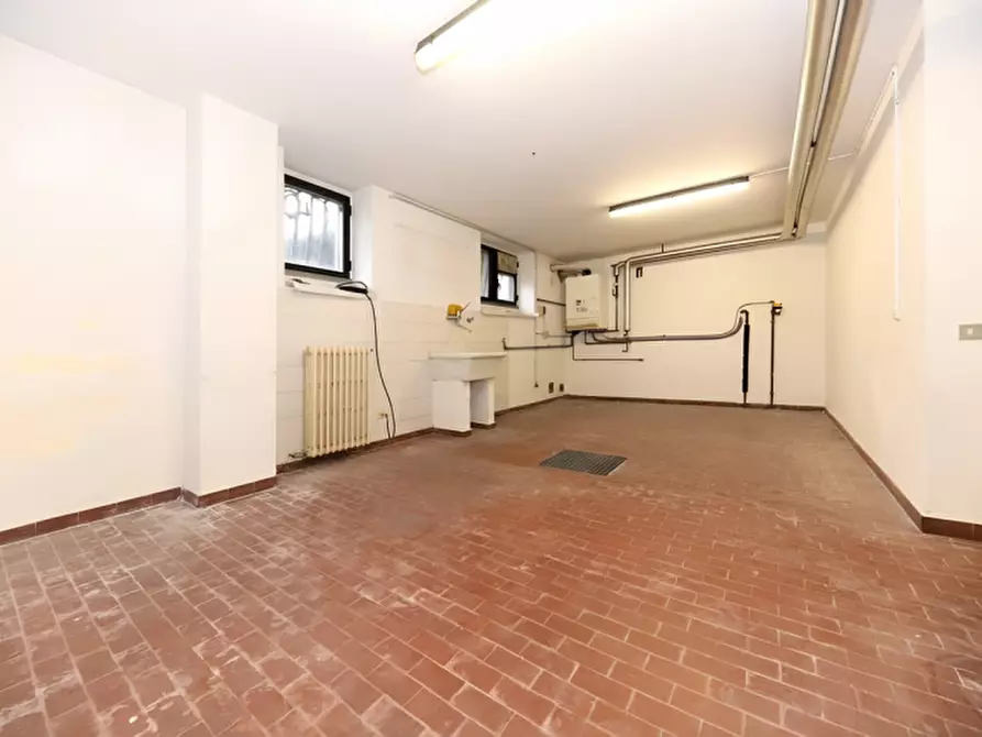 Immagine 38 di Casa bifamiliare in vendita  in Corso Isonzo a Seveso