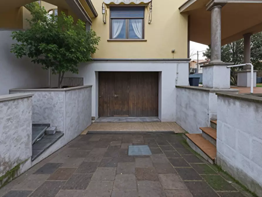 Immagine 44 di Casa bifamiliare in vendita  in Corso Isonzo a Seveso