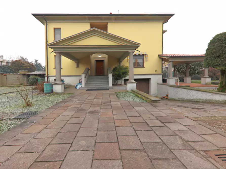 Immagine 47 di Casa bifamiliare in vendita  in Corso Isonzo a Seveso