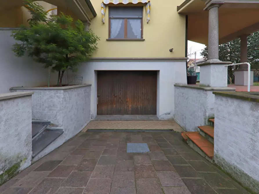 Immagine 50 di Casa bifamiliare in vendita  in Corso Isonzo a Seveso