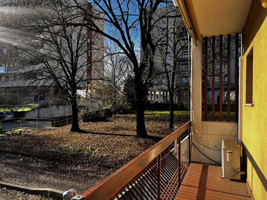 Immagine 44 di Villetta a schiera in vendita  in Via Filippo Brunelleschi 32 a Brescia