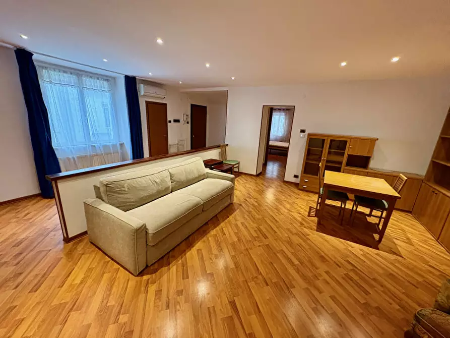 Immagine 3 di Appartamento in affitto  in Via Corti 1 a Trieste