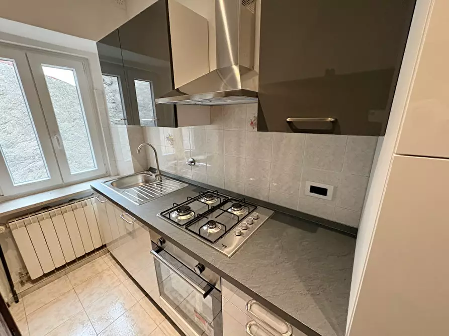 Immagine 8 di Appartamento in affitto  in Via Corti 1 a Trieste