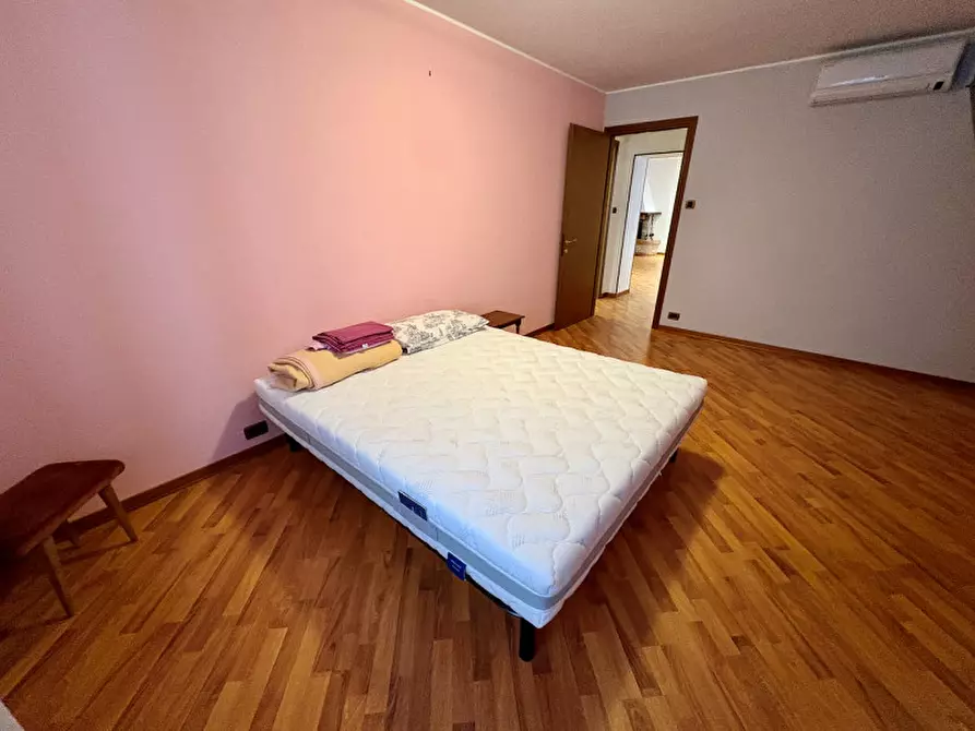 Immagine 20 di Appartamento in affitto  in Via Corti 1 a Trieste