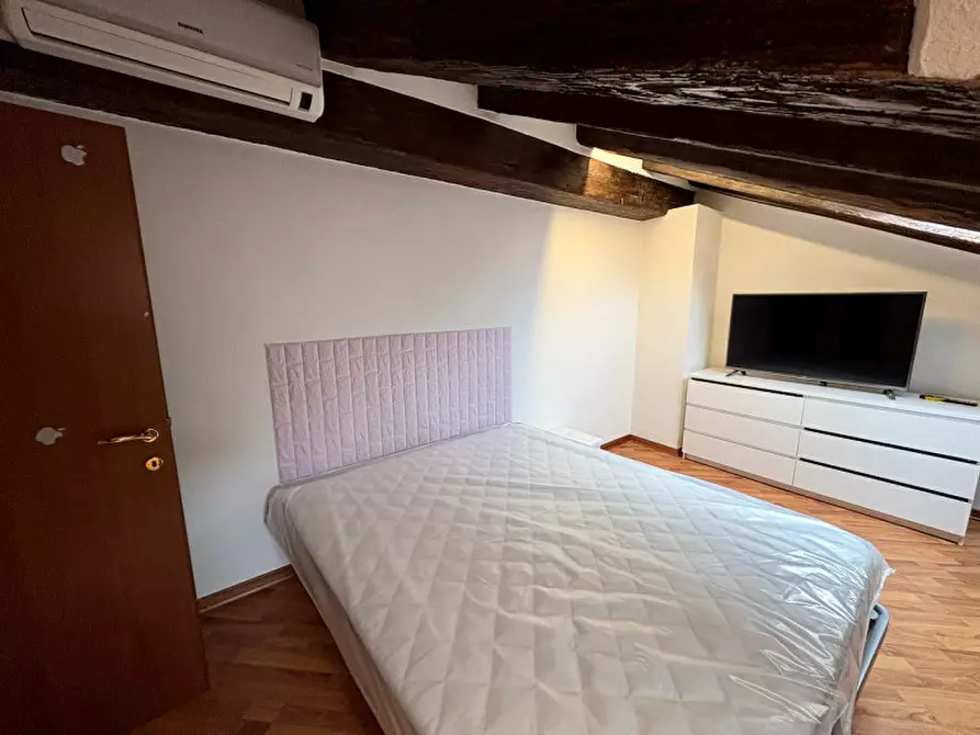 Immagine 22 di Appartamento in affitto  in Via Corti 1 a Trieste