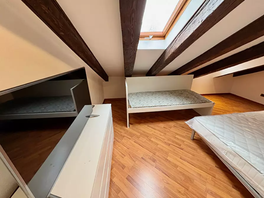 Immagine 24 di Appartamento in affitto  in Via Corti 1 a Trieste