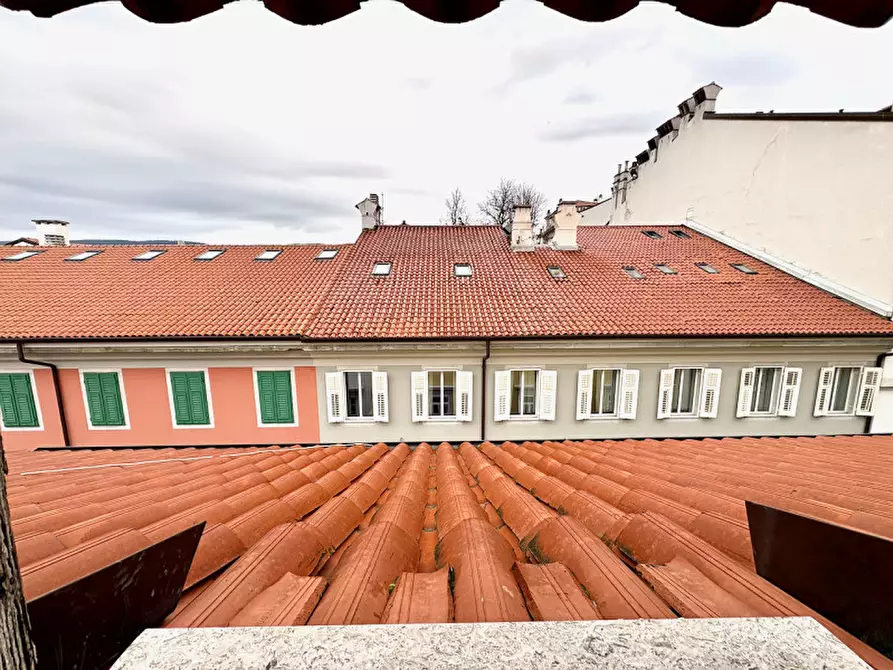 Immagine 27 di Appartamento in affitto  in Via Corti 1 a Trieste