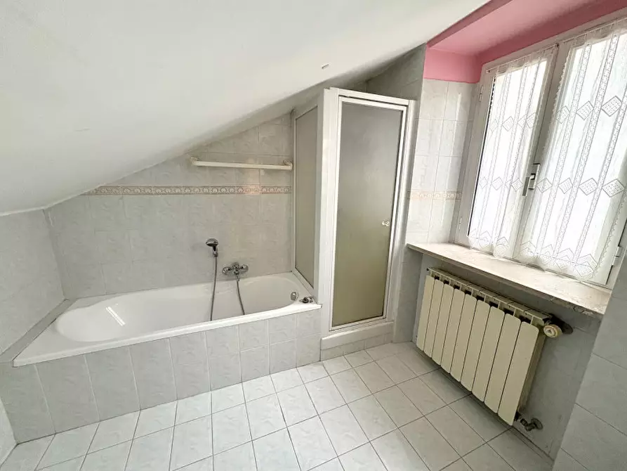 Immagine 29 di Appartamento in affitto  in Via Corti 1 a Trieste