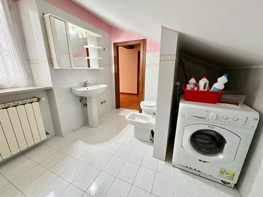 Immagine 31 di Appartamento in affitto  in Via Corti 1 a Trieste