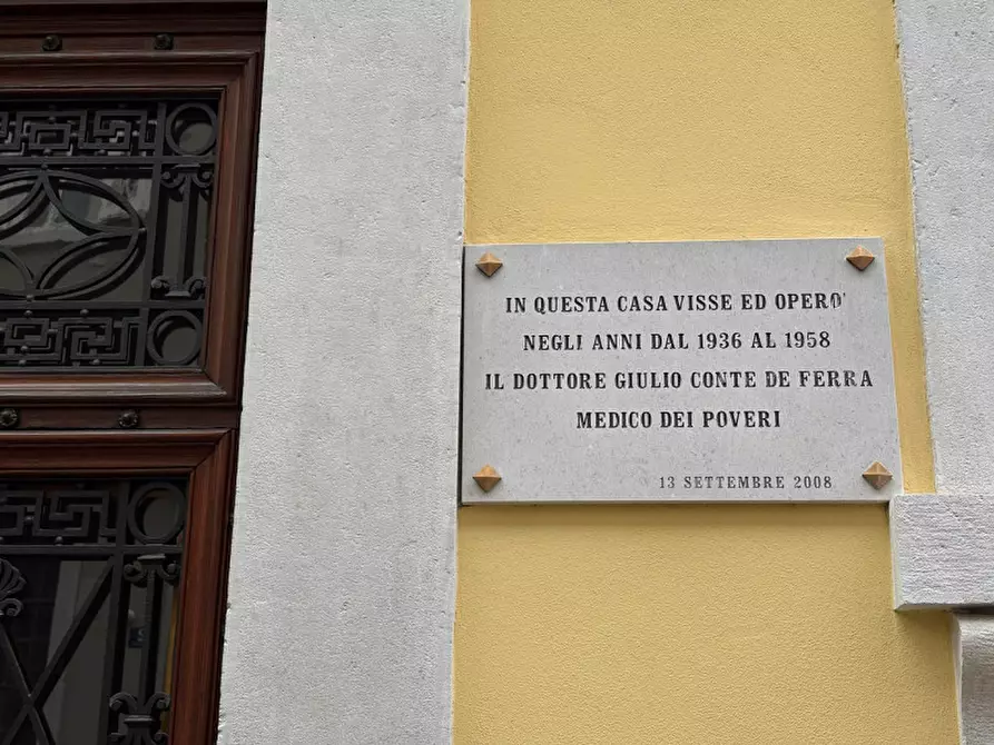 Immagine 45 di Appartamento in affitto  in Via Corti 1 a Trieste