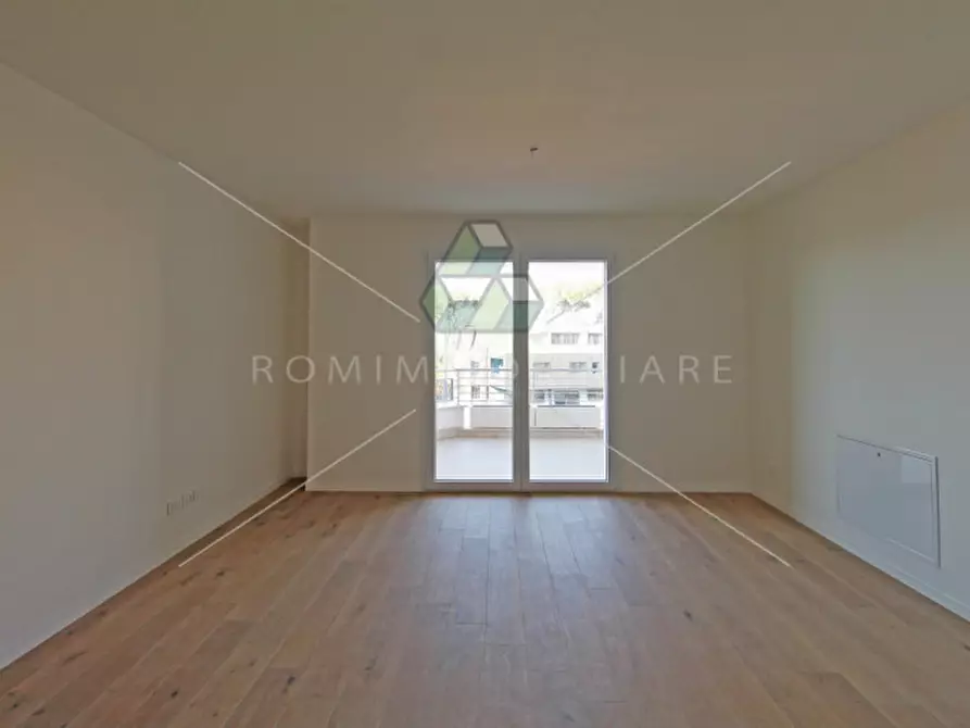 Immagine 5 di Appartamento in vendita  in Via di Vigna Murata a Roma