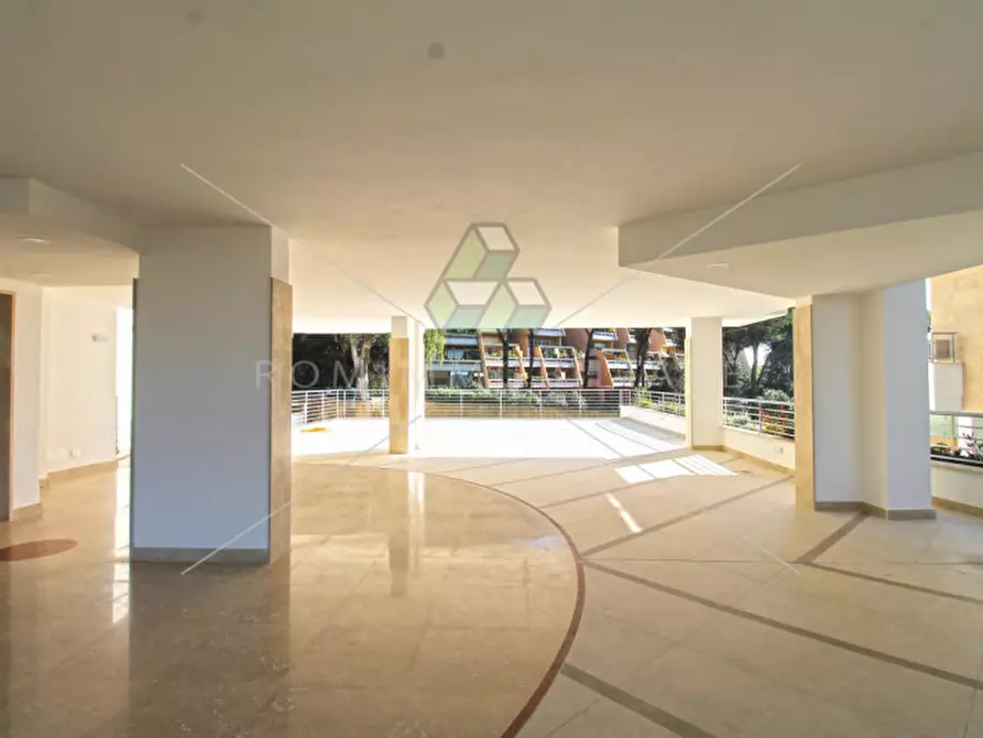 Immagine 9 di Appartamento in vendita  in Via di Vigna Murata a Roma