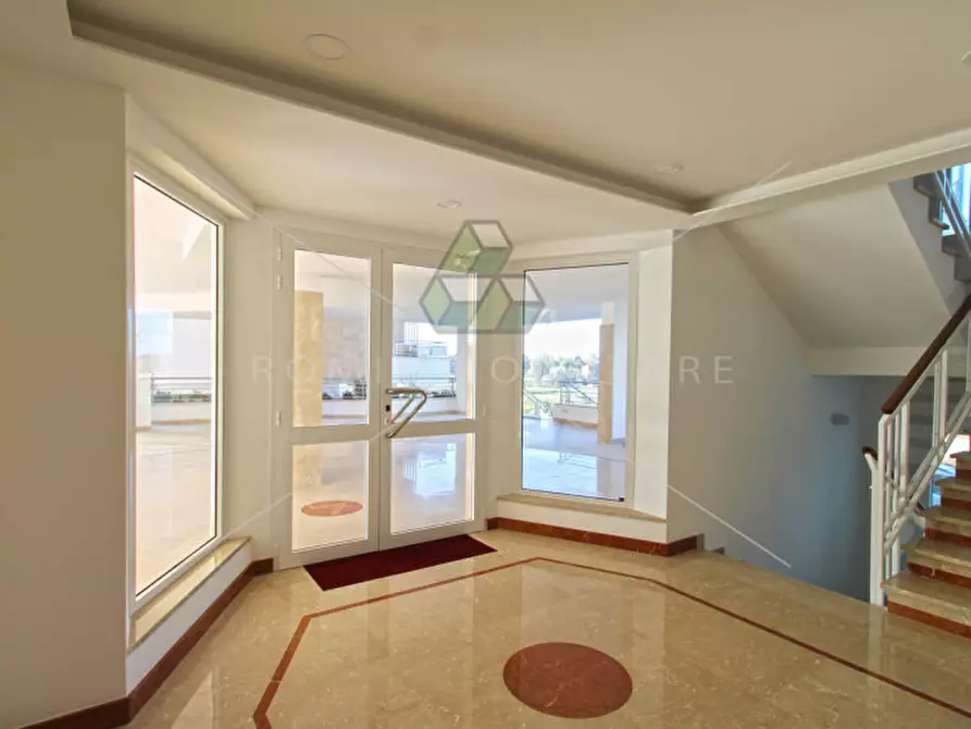 Immagine 11 di Appartamento in vendita  in Via Del Casale Solaro a Roma