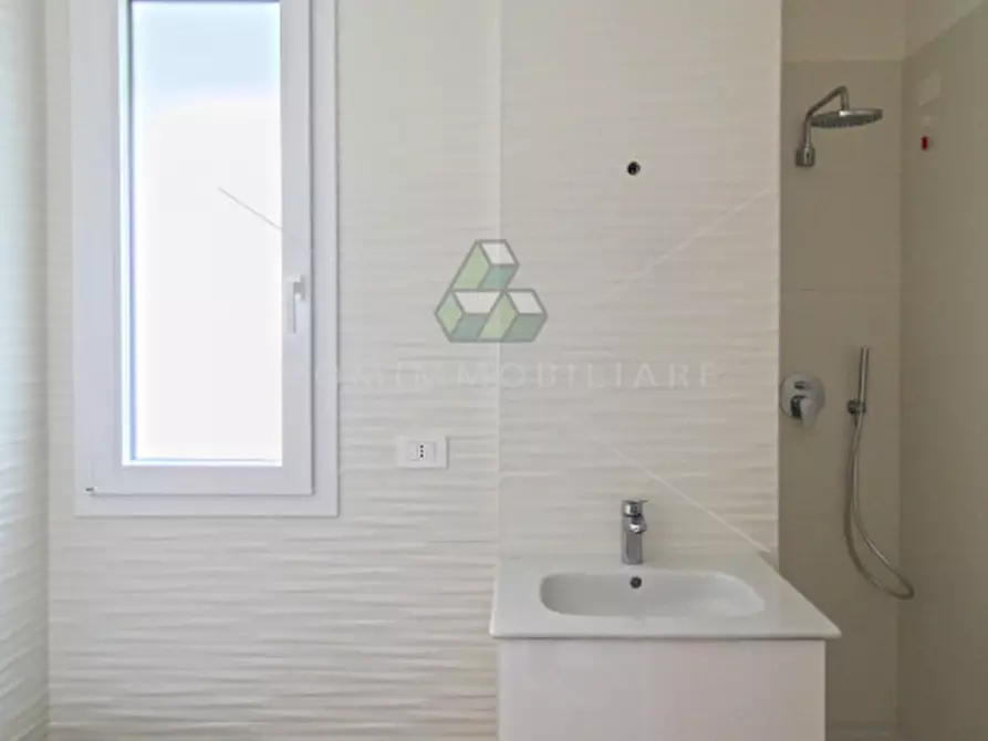 Immagine 19 di Appartamento in vendita  in Via Del Casale Solaro a Roma