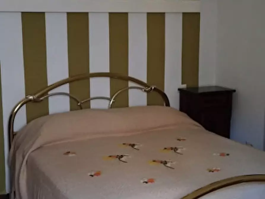 Immagine 5 di Casa indipendente in vendita  in Piazza Macinella, 2 a Castelnuovo Berardenga