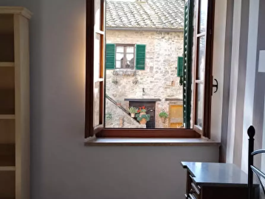 Immagine 7 di Casa indipendente in vendita  in Piazza Macinella, 2 a Castelnuovo Berardenga