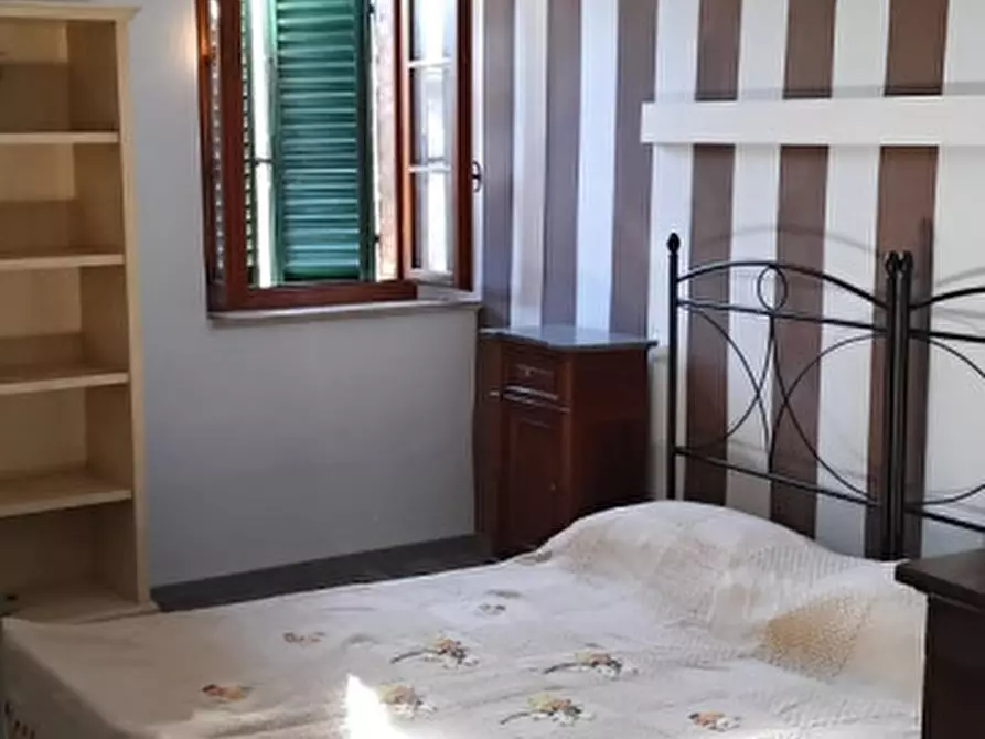 Immagine 10 di Casa indipendente in vendita  in Piazza Macinella, 2 a Castelnuovo Berardenga