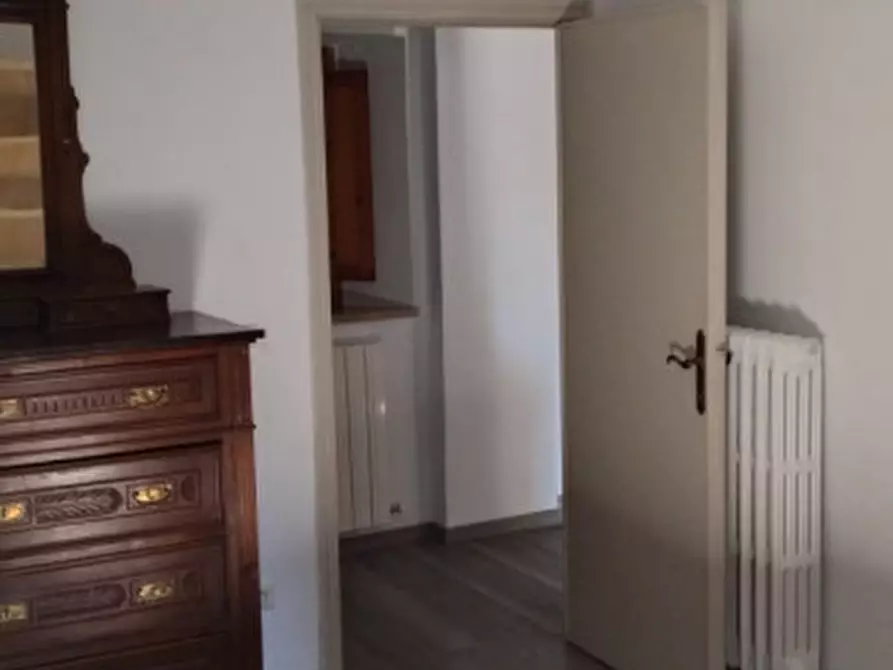 Immagine 11 di Casa indipendente in vendita  in Piazza Macinella, 2 a Castelnuovo Berardenga