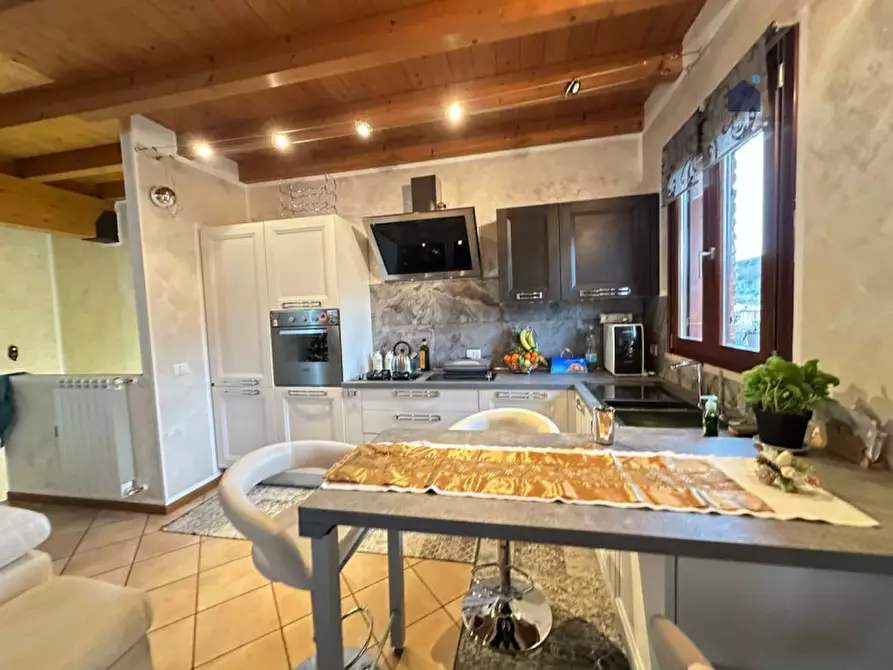 Immagine 4 di Villa in vendita  in via tormini 74q a Gavardo