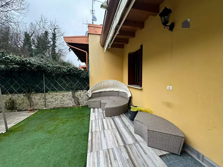 Immagine 58 di Villa in vendita  in via tormini 74q a Gavardo