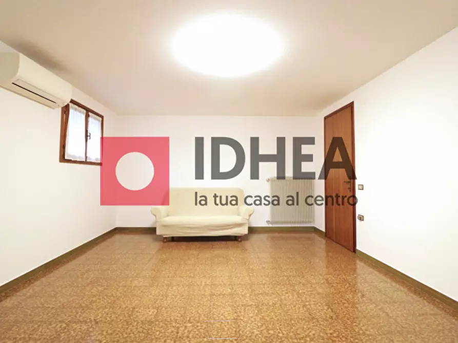 Immagine 24 di Casa indipendente in vendita  in PIAZZA ALDO MORO a Villorba