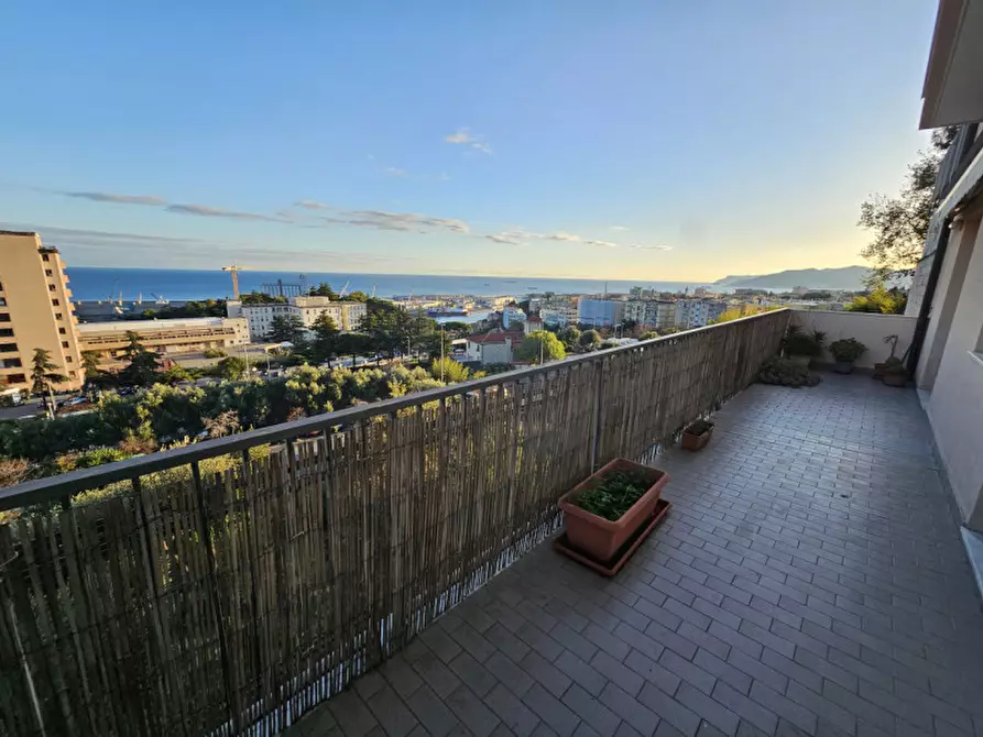 Immagine 1 di Appartamento in vendita  in Via Privata Olivetta a Savona