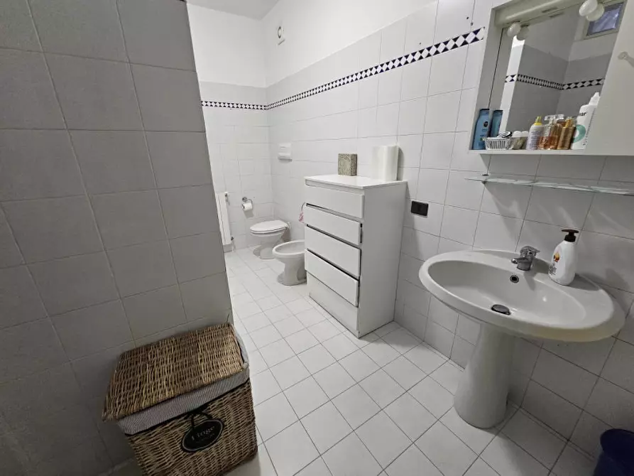 Immagine 9 di Appartamento in vendita  in Via Privata Olivetta a Savona