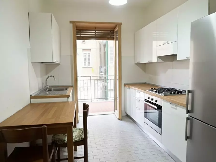 Immagine 3 di Appartamento in vendita  in Via dei Della Bitta a Roma