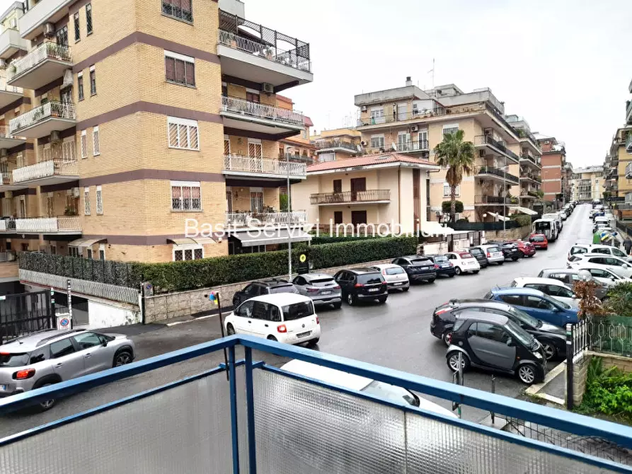 Immagine 11 di Appartamento in vendita  in Via dei Della Bitta a Roma