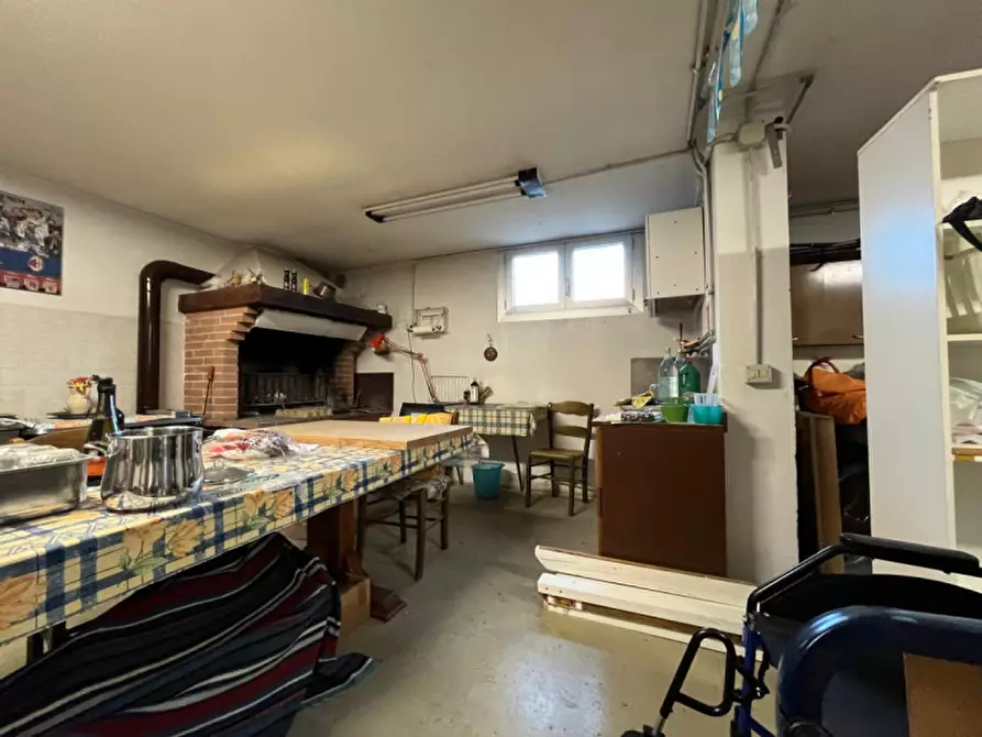 Immagine 35 di Casa bifamiliare in vendita  in Via Roma a Longare