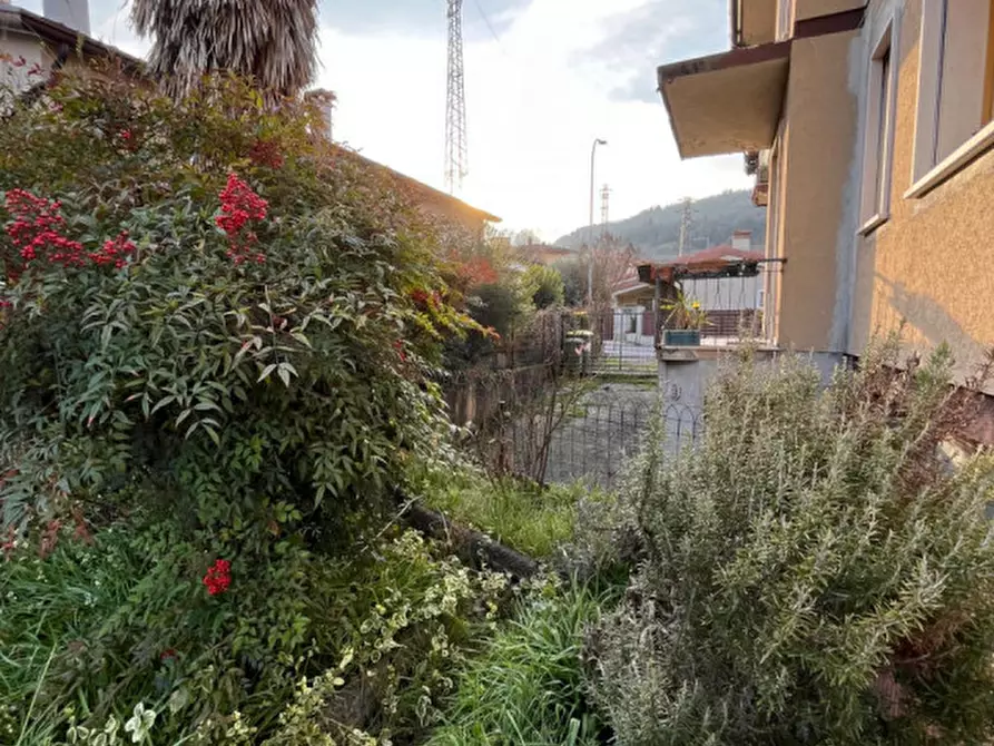 Immagine 46 di Casa bifamiliare in vendita  in Via Roma a Longare