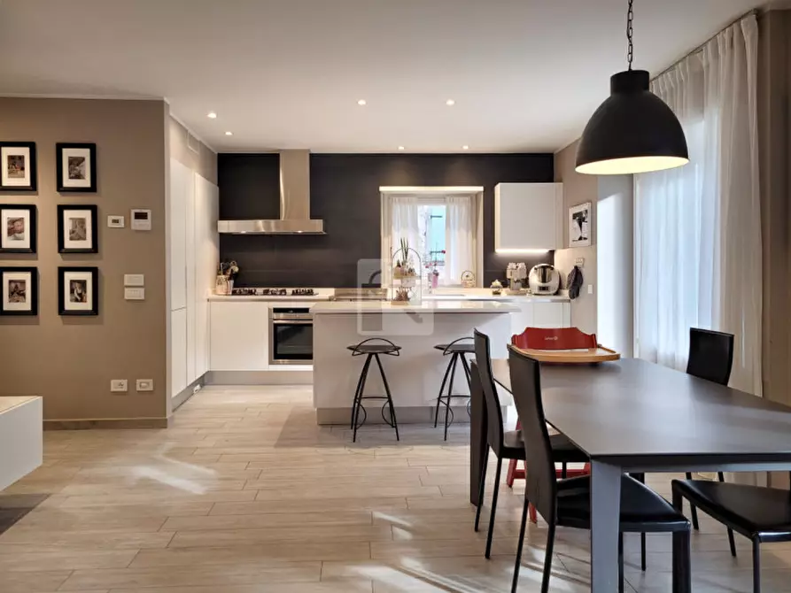 Immagine 1 di Appartamento in vendita  in Via Piave a Ledro