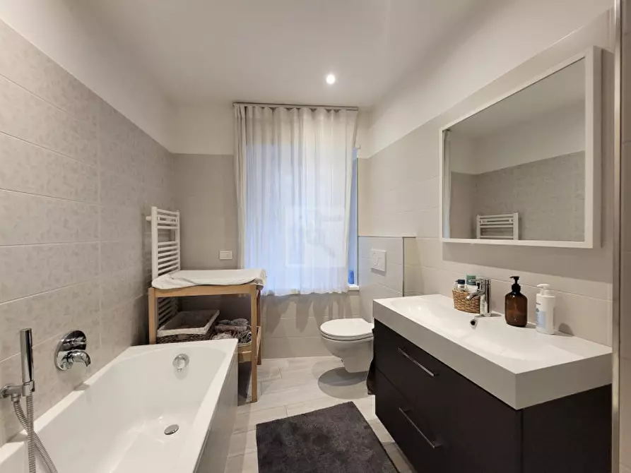 Immagine 9 di Appartamento in vendita  in Via Piave a Ledro