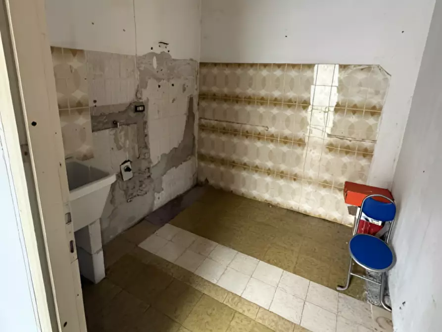 Immagine 5 di Appartamento in vendita  in Via Novara 4 a Lonate Pozzolo