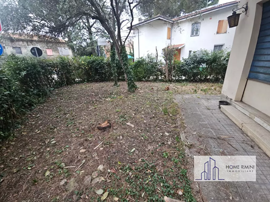 Immagine 10 di Appartamento in vendita  in via campania 2 a Rimini