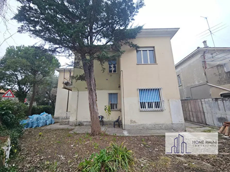 Immagine 13 di Appartamento in vendita  in via campania 2 a Rimini