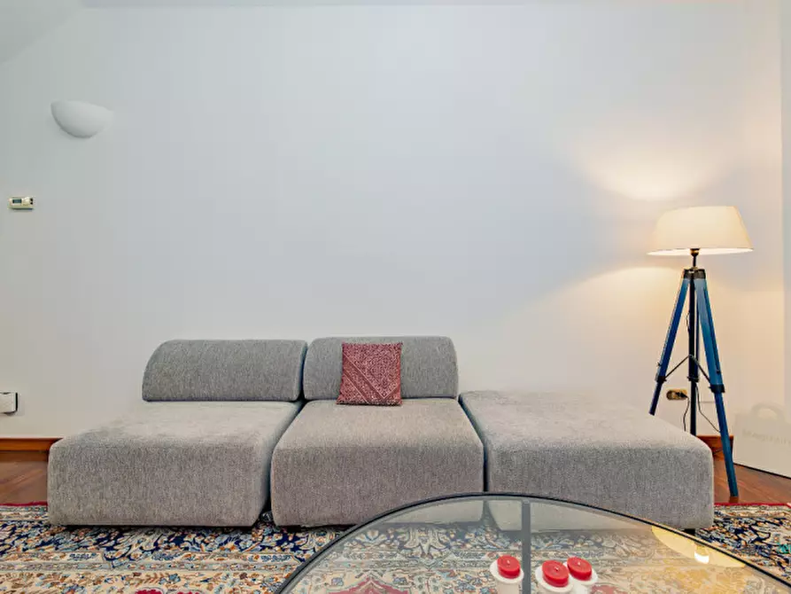 Immagine 35 di Appartamento in affitto  in Corso di Porta Romana a Milano