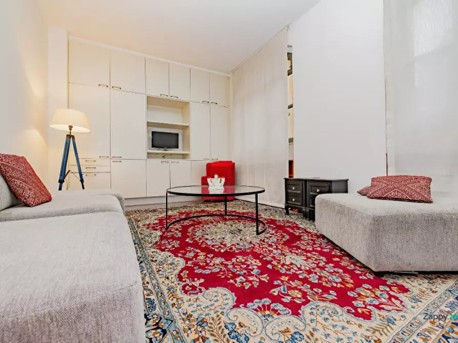 Immagine 5 di Appartamento in affitto  in Corso di Porta Romana, 55 a Milano