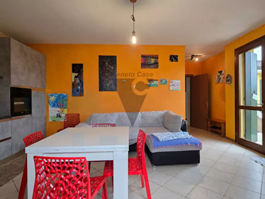 Immagine 2 di Appartamento in vendita  in Via Marghera a Campagna Lupia