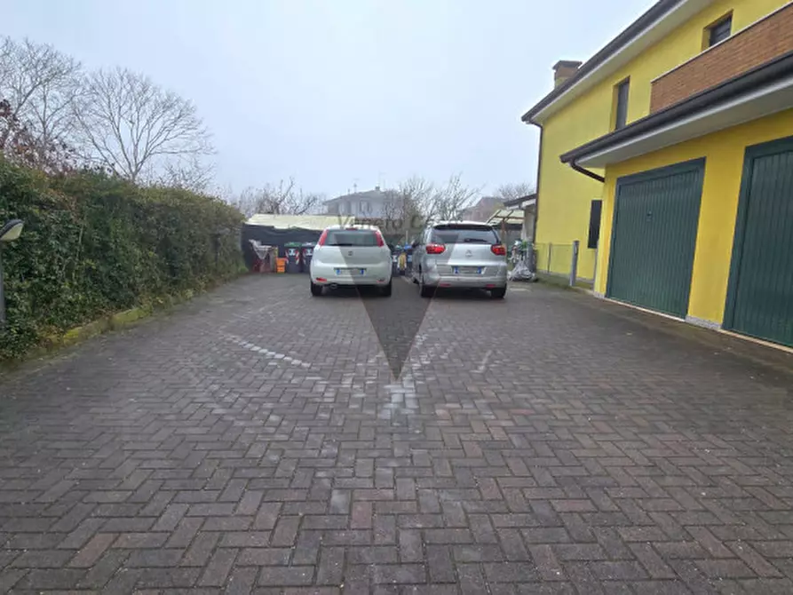 Immagine 14 di Appartamento in vendita  in Via Marghera a Campagna Lupia