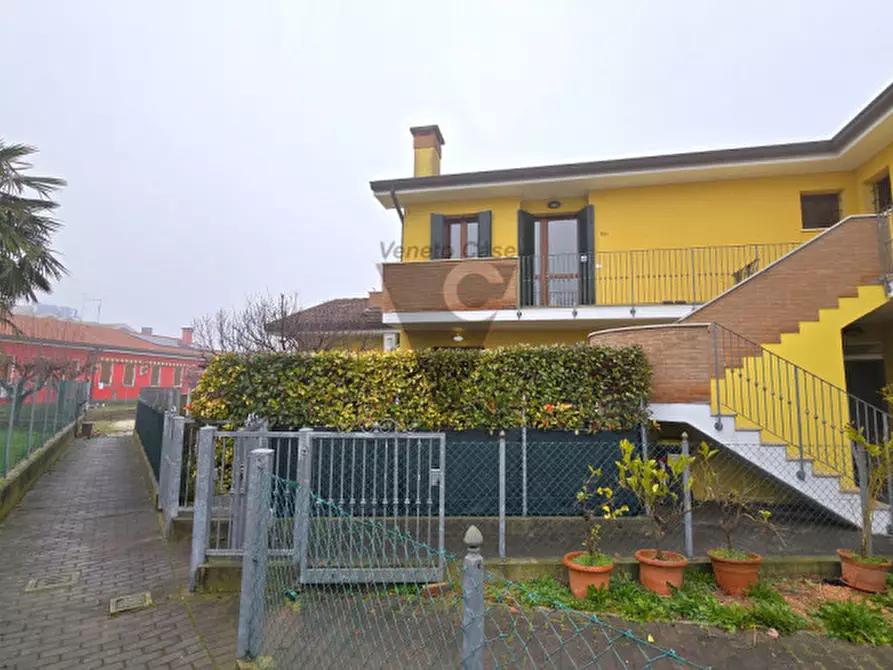 Immagine 17 di Appartamento in vendita  in Via Marghera a Campagna Lupia