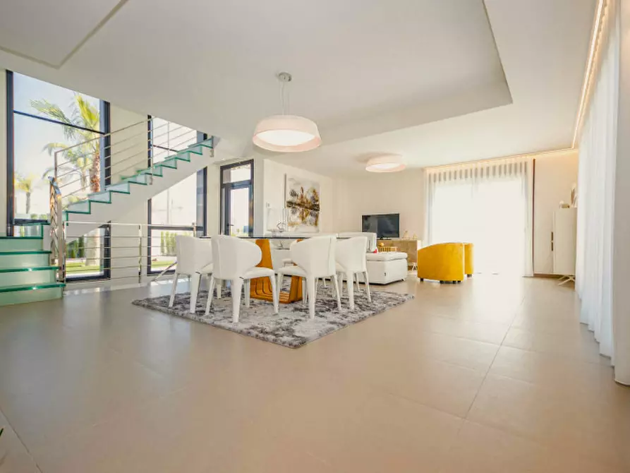 Immagine 8 di Casa bifamiliare in vendita  in via puccini a Albignasego