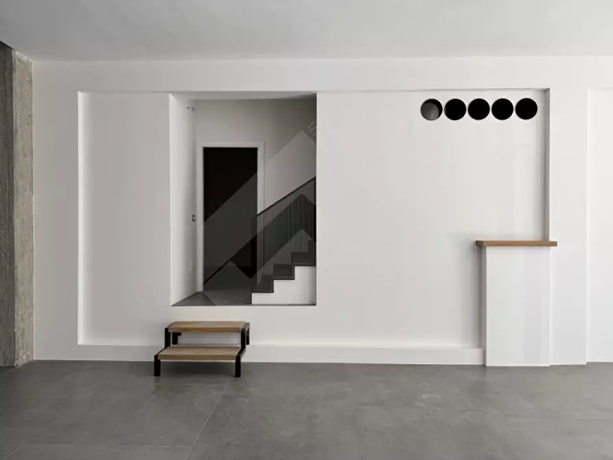 Immagine 7 di Negozio in affitto  in Via Tertulliano a Andria